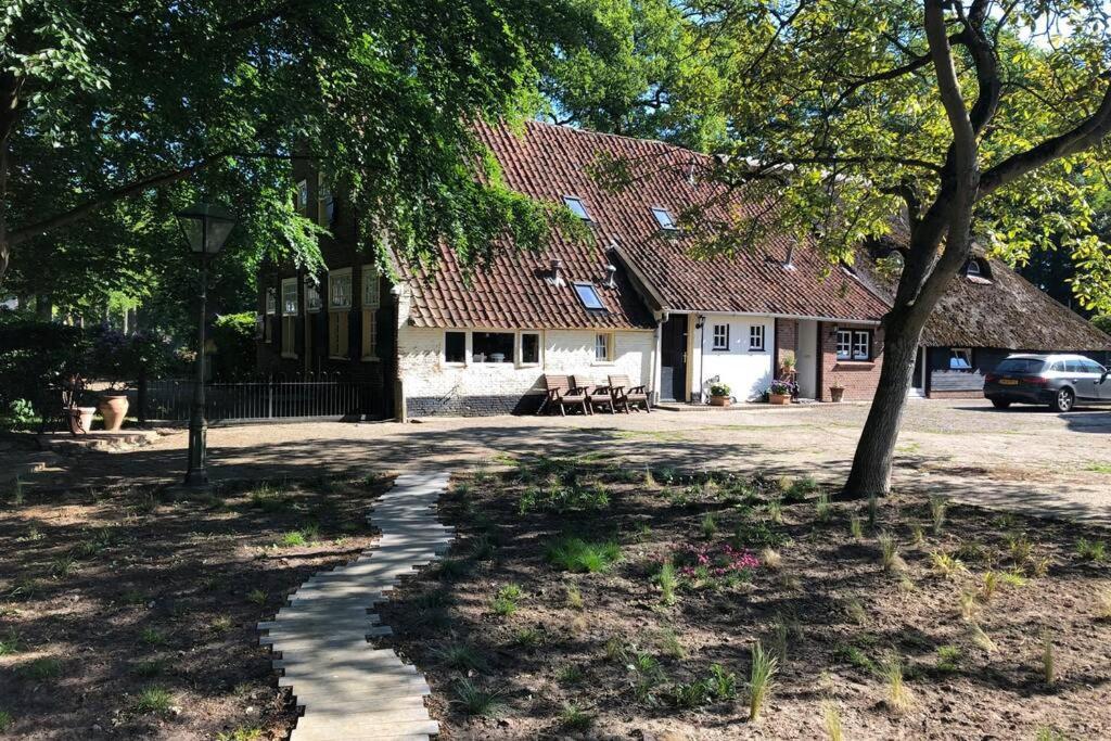 Вилла Prachtig Gerenoveerd Bakhuis Enerene Вюгт Экстерьер фото